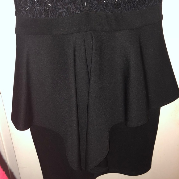 Classy Lace Peplum Dress - Picture 6 of 7